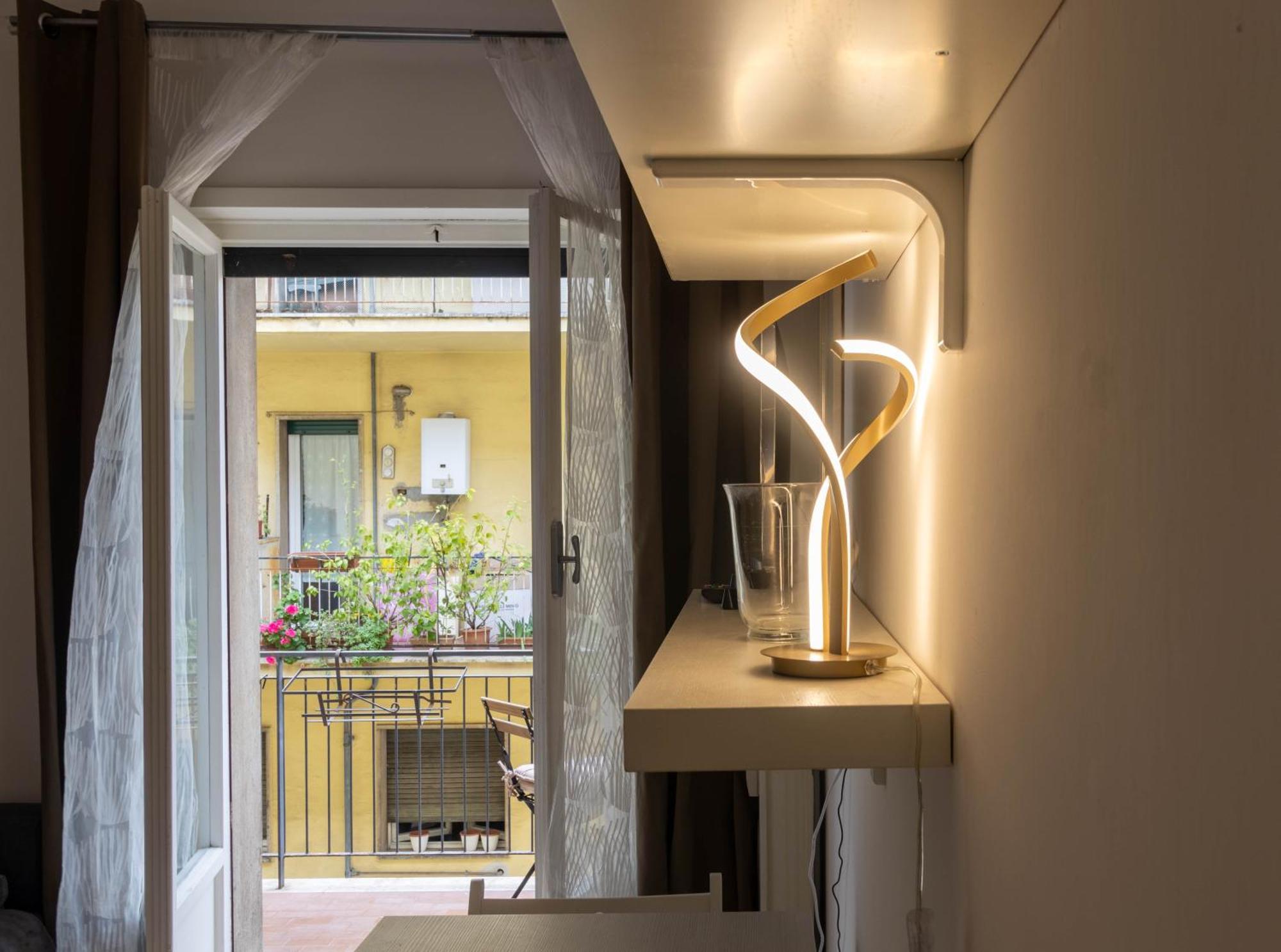 Apartment Centro * * * * *- S.croce In Gerusalemme Loft Rom