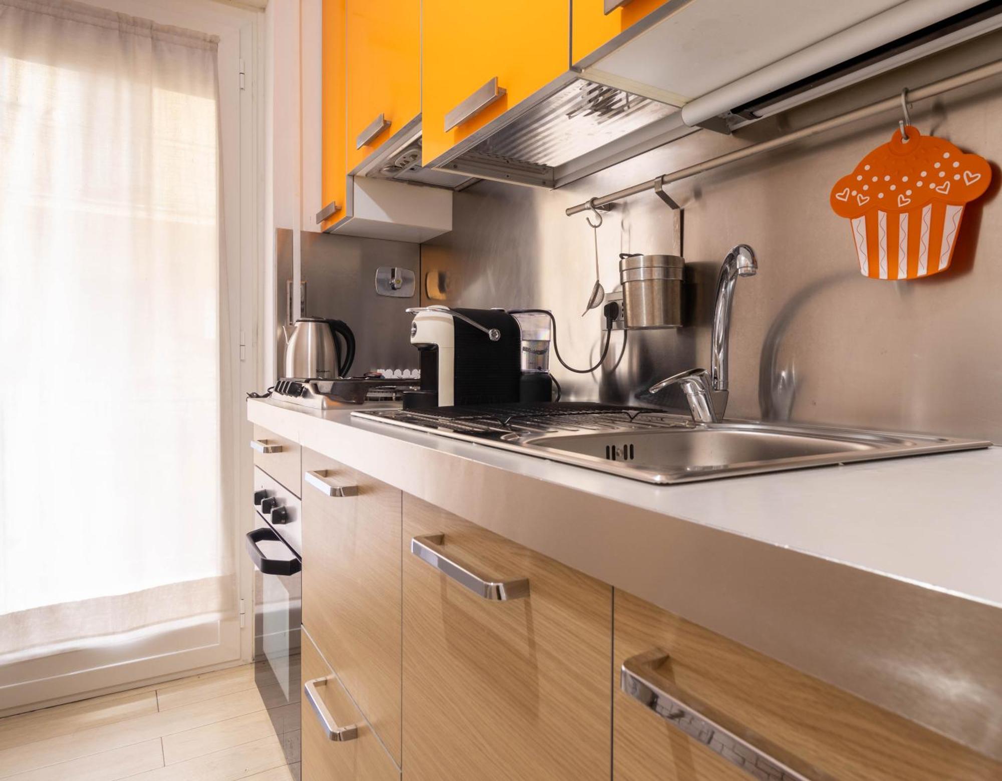 Appartamento Centro * * * * *- S.croce In Gerusalemme Loft Roma